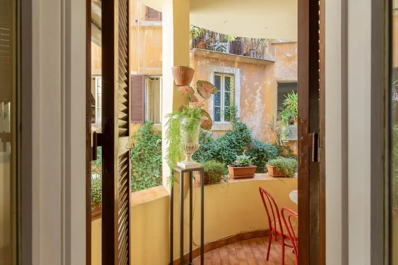 Iflat Red Roman Apartament Rome